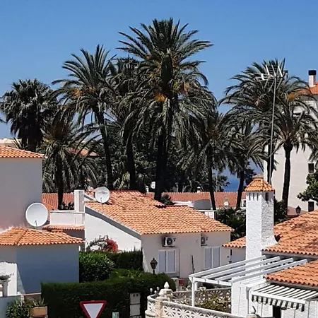 Апартаменти Orange