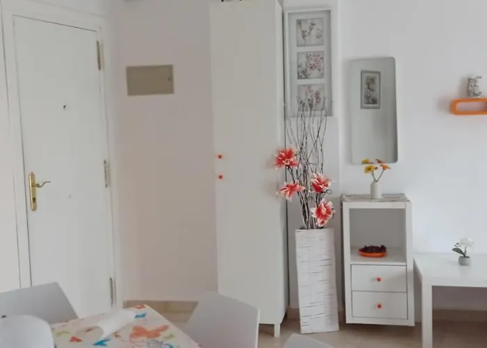 Orange דירה דניה